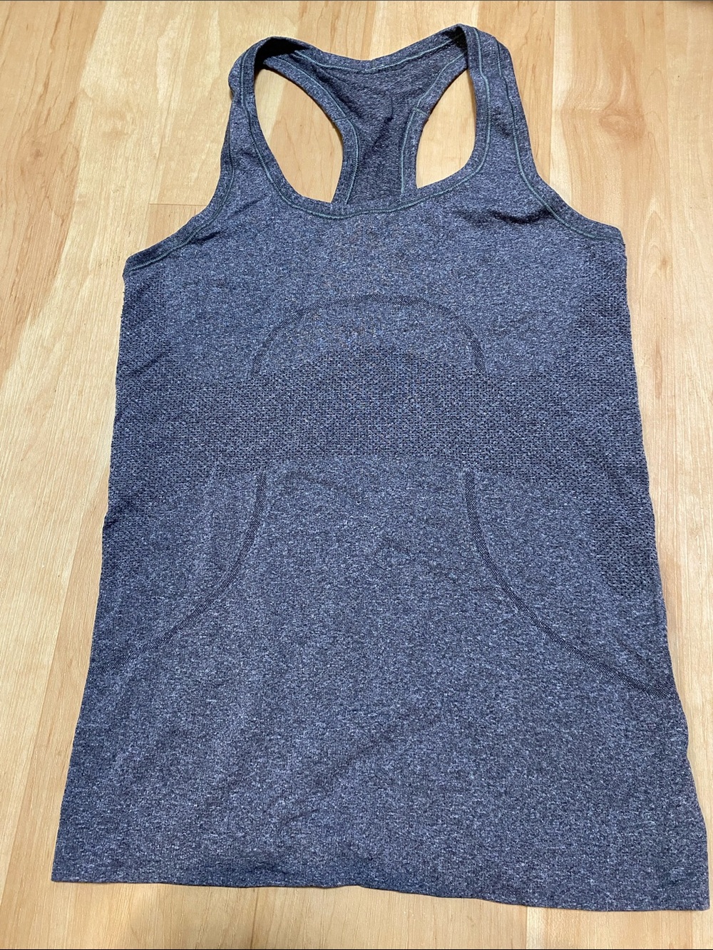 Swiftly Lululemon Gray Tank 4